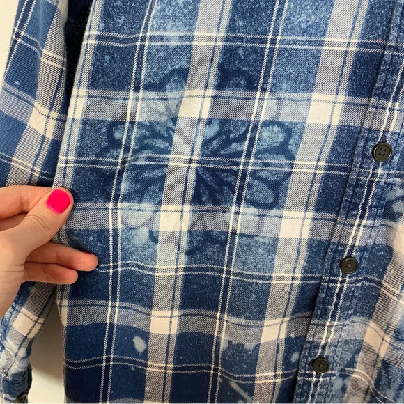 Handmade Boho Flannel Shirt Womens Small Denim Chambray Stencil Bleached Plaid - Picture 6 of 10